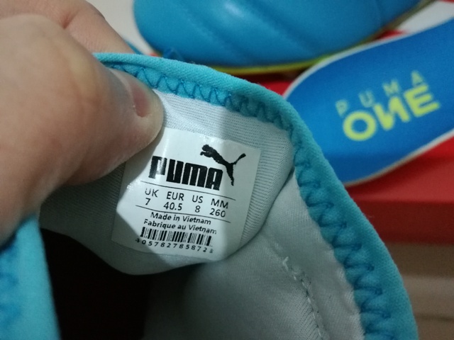 Как отличить пума. Reebok кроссовки Rp 02 Blue Mode in vetna. Made in Vietnam Nike оригинал. Оригинальная бирка Puma. Оригинал бирка кед Пума.